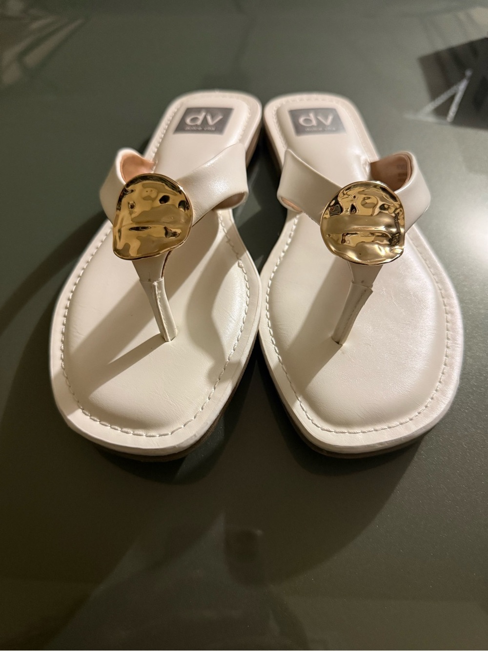 DV by Dolce Vita White Smooth Jespar
